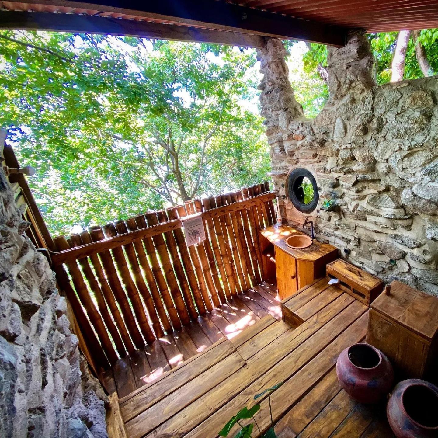 Butterfly Space- A Non-Profit Eco-Lodge Nkhata Bay ภายนอก รูปภาพ