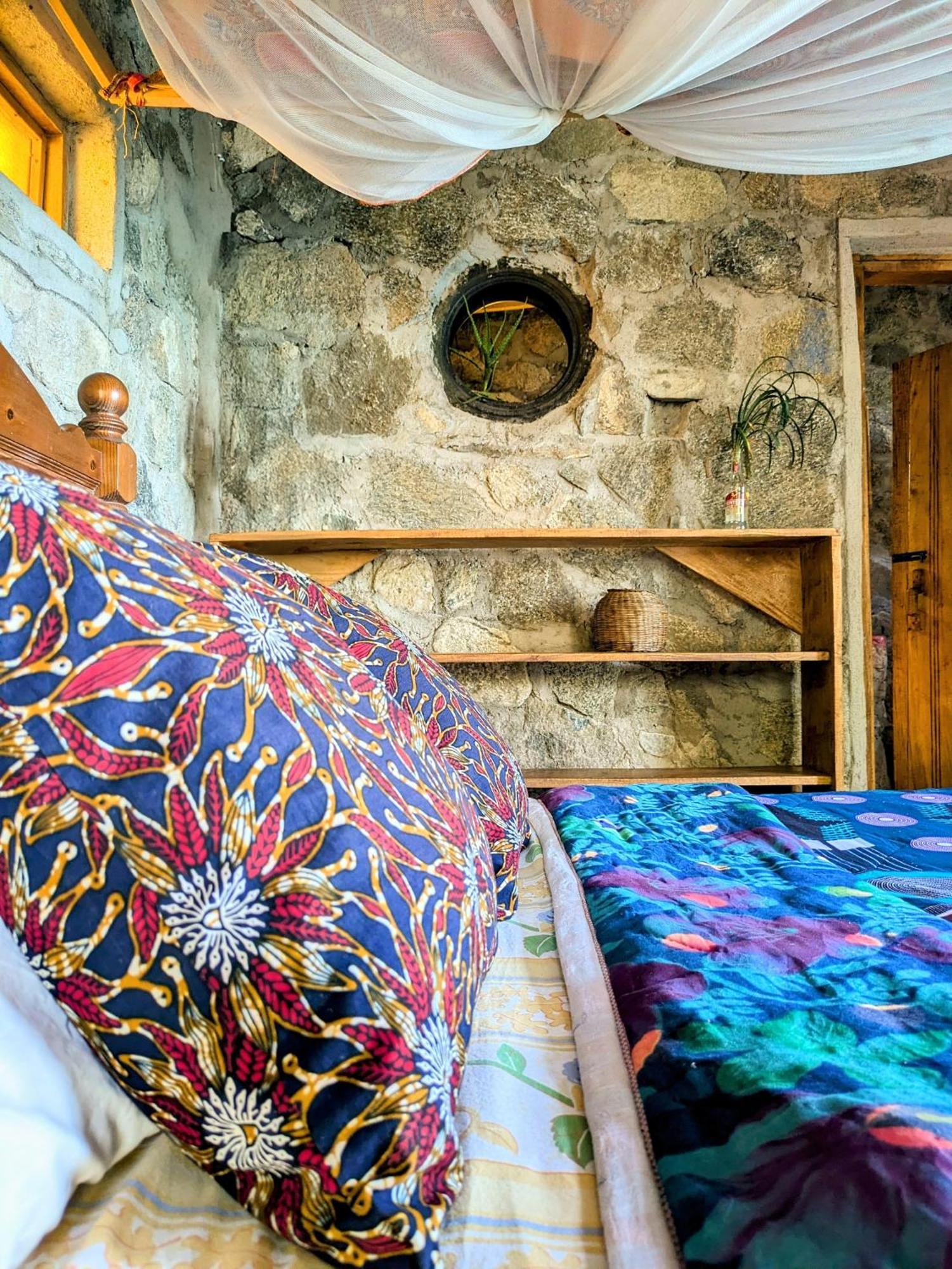 Butterfly Space- A Non-Profit Eco-Lodge Nkhata Bay ภายนอก รูปภาพ