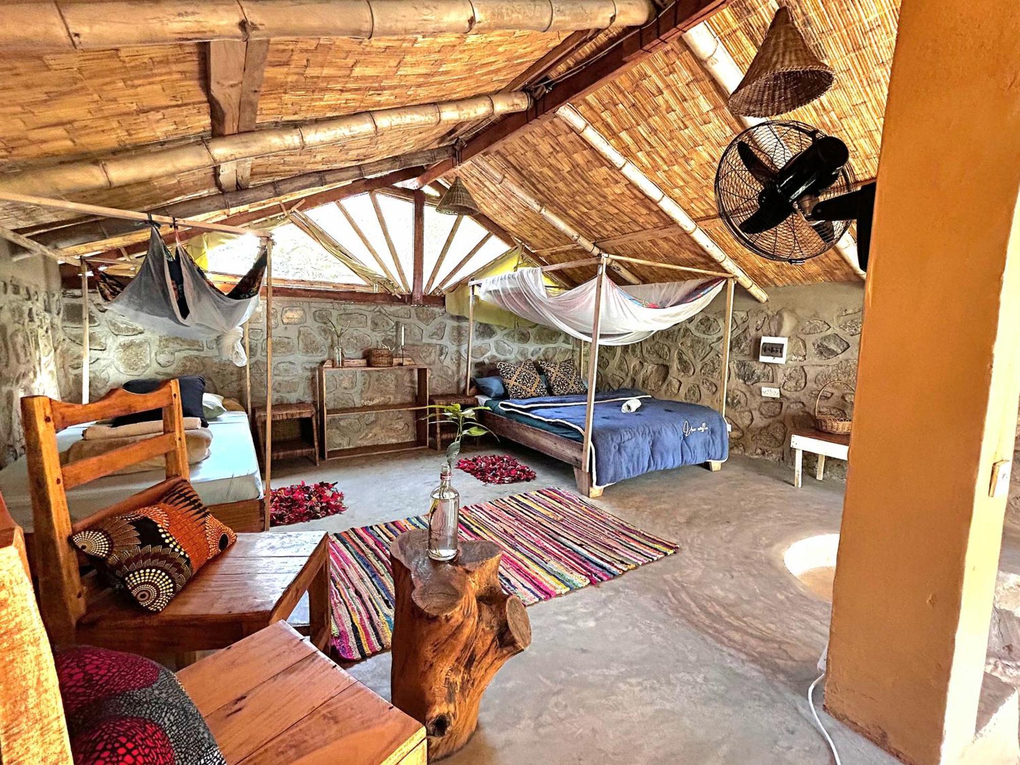 Butterfly Space- A Non-Profit Eco-Lodge Nkhata Bay ภายนอก รูปภาพ